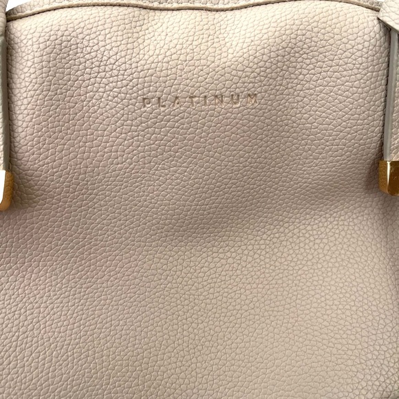 Platinum Laptop Case for 15.4" Laptop - Picture 2 of 11